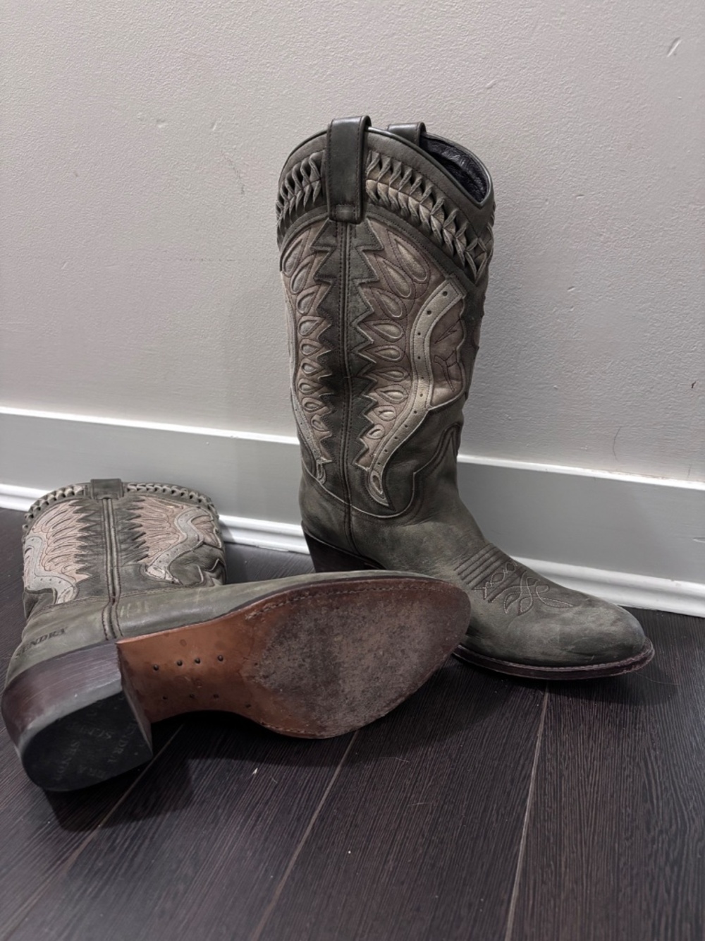 Cowboy boots - Picture 3 of 5